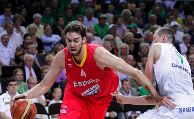 Dueluri franco-iberice la handbal și baschet